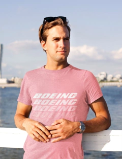 REMERA BOEING DEGRADADO en internet