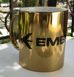 TAZA EMBRAER GOLDEN EDITION + CAJA PORTA TAZA - comprar online