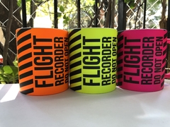 TAZA FLIGHT RECORDER ROSA en internet