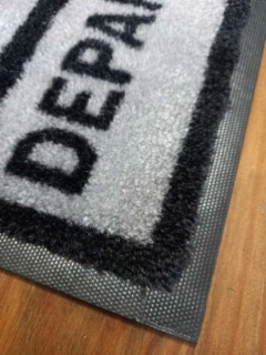 Imagen de ALFOMBRA MODELO JET ARRIVAL-DEPARTURE MEDIUM 70X50