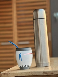 MATE TURBINA 737 MAX Aerolineas Argentinas + Bombilla metalica SIN BASE - Modo Aeroparque