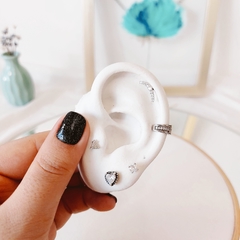 Piercing Prata 925 - Tragus Triângulo Cravejado - Malpe Store