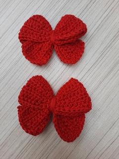 LAÇO DE CROCHÊ VERMELHO