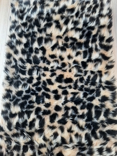 TECIDO PELÚCIA - COR ; LEOPARDO 50CM X 80CM