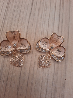 Pircing Orquidea Perolado/Coração Rosê COD;O009
