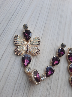 V BORBOLETA STRASS VINHO - comprar online