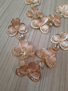 V ORQUÍDEA PEROLADA/STRASS CRISTAL - comprar online