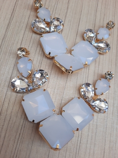 V QUADRADA 3 GOTAS - BRANCO OPALINO - comprar online