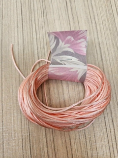 Fio de seda - Cor Salmão Claro- cód 057 - com 15 metros - comprar online