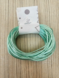 Fio de seda - Cor Verde Claro - cód 051 - com 15 metros - comprar online