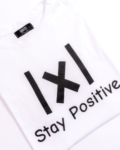 Remera Stay Positive Mujer