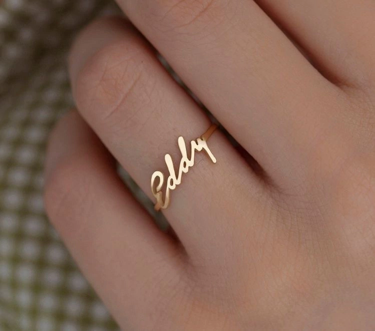 ID anillo Name/Word Gold