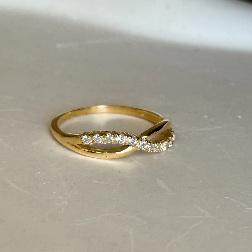 Nymeria 18k