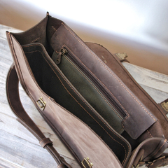 Imagen de MORRAL DE CUERO MODELO OLD SCHOOL