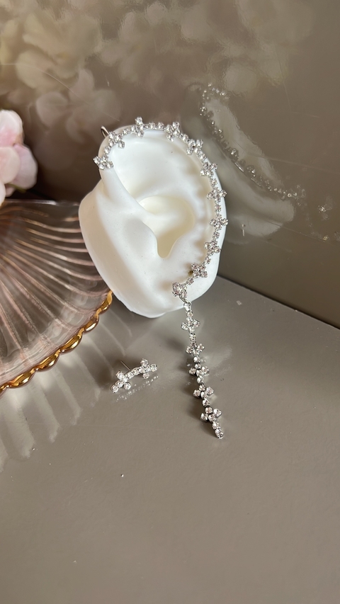 ear cuff assimetrico cristal banho prata