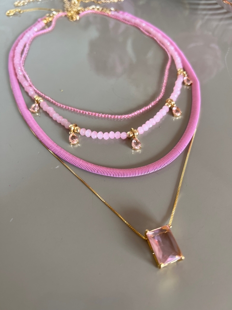 conjunto quatro colares rosa claro v3