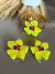 conj bracelete e brinco flor Nicole amarelo lima
