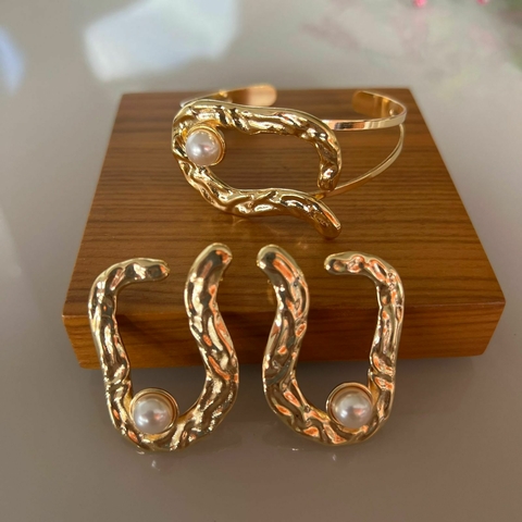 Conj Sereia Bracelete e Brinco Pérola com Dourado