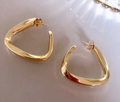 Argola Gold Triangular