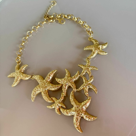 Colar estrela acetinado