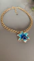 Colar Orquídea Cattleya azul com verde