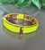 Bracelete Raissa Couro Amarelo Neon, item com desconto devido pequenas manchas