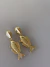 Brinco resort dourado peixe sardinha - comprar online