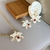 Conjunto brinco e colar cat branco pedra vermelha - comprar online