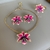 Conjunto colar, bracelete e Brinco Orquídea Cattleya rosa com Violeta - comprar online
