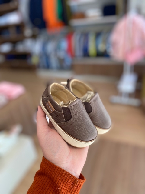 Tênis Couro Nobre Gambo Chocolate Amargo T10578