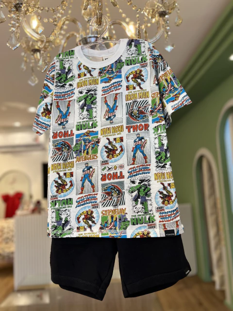 Conjunto Infantil Blusa Heróis e Bermuda Preto Youccie I2373 - comprar online