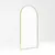Espelho de chão Moonlight com moldura dourada em formato arco, design moderno e elegante para decoração de interiores.