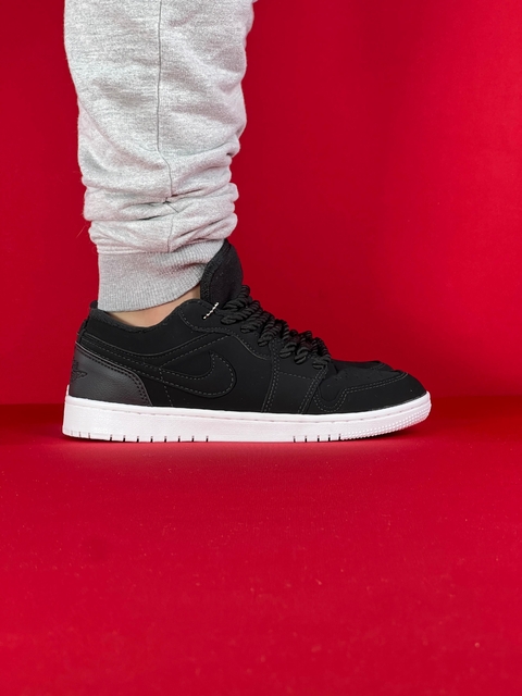 NIKE AIR JORDAN DUNK LOW 1