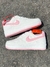 NIKE AIR FORCE 01