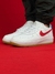 NIKE AIR FORCE 01 na internet