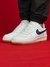 NIKE AIR FORCE 01 na internet