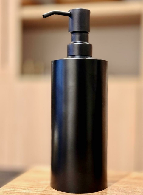 DISPENSER BLACK