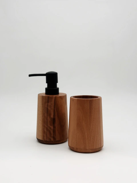 SET BAÑO TOM MADERA