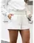 Short de Moletom Peluciado - Off White - comprar online