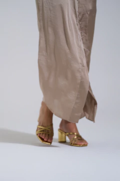 Kimono Dourado - Larissa Georgia