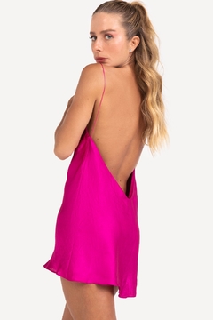 Vestido Curto Fucsia