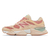 Tênis New Balance 9060 'Penny Cookie Pink' na internet