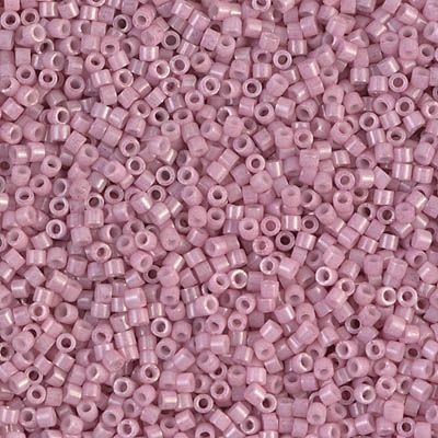 DB0210 - MIYUKI DELICA 11/0 - OPAQUE ANTIQUE ROSE LUSTER - PAQ. 2gr - comprar online