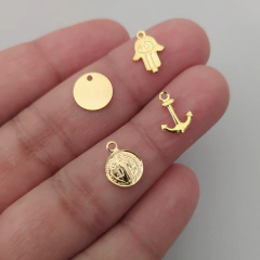 DIJE DORADO
