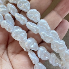 PERLA ACRILICA IRREGULAR 14,6mm - TIRA (20 Und) - PE35 - comprar online
