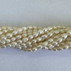 PERLA DE RIO 3mm-4mm - TIRA DE 68 - PE47