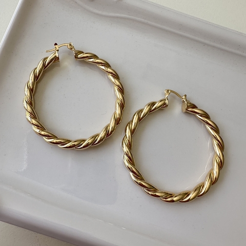 ARGOLLAS ENTORCHADAS 52mm x 49,5mm- PAR - ZA135