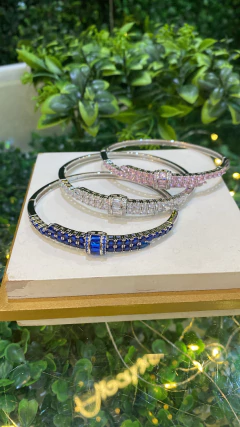 BP-17 Bracelete cravejado inspiração prata
