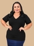 Blusa Manga Curta Decote V Plus Size na internet