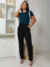 Conjunto 2 Peças - Blusa de Viscolycra Gola Careca Manga Curta e Calça Alfaiataria com Cinto